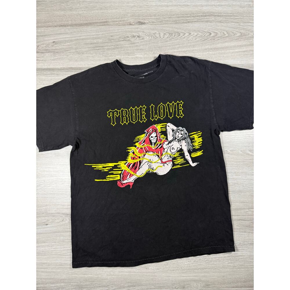 True love skeleton reaper graphic T-Shirt